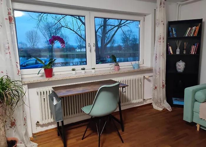 Gemuetliche Zwei-Zimmer-Wohnung Am Regnitzufer